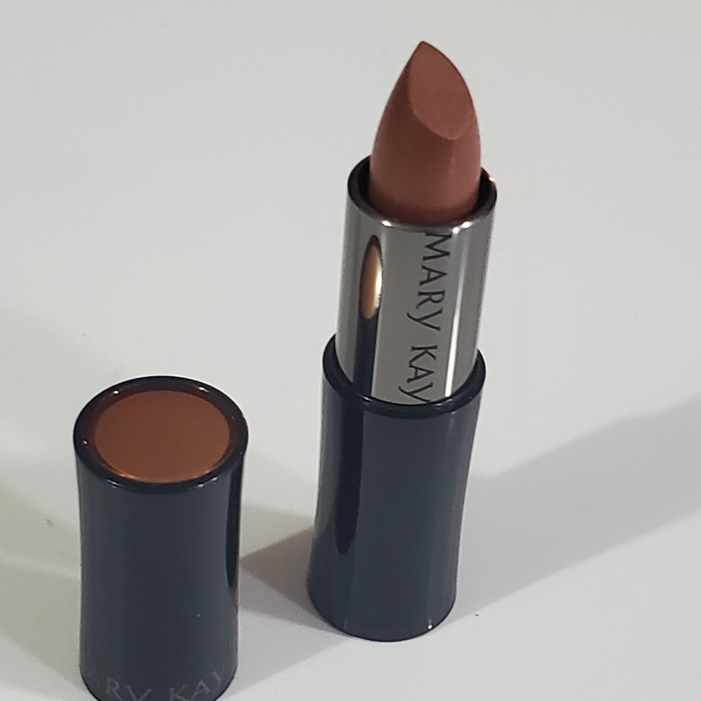 Mary Kay Lipstick- Tanned - Picture 2 of 8